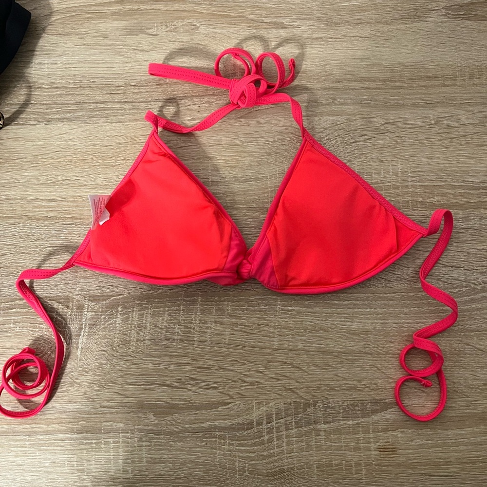 String Bikini top - Picture 2 of 3